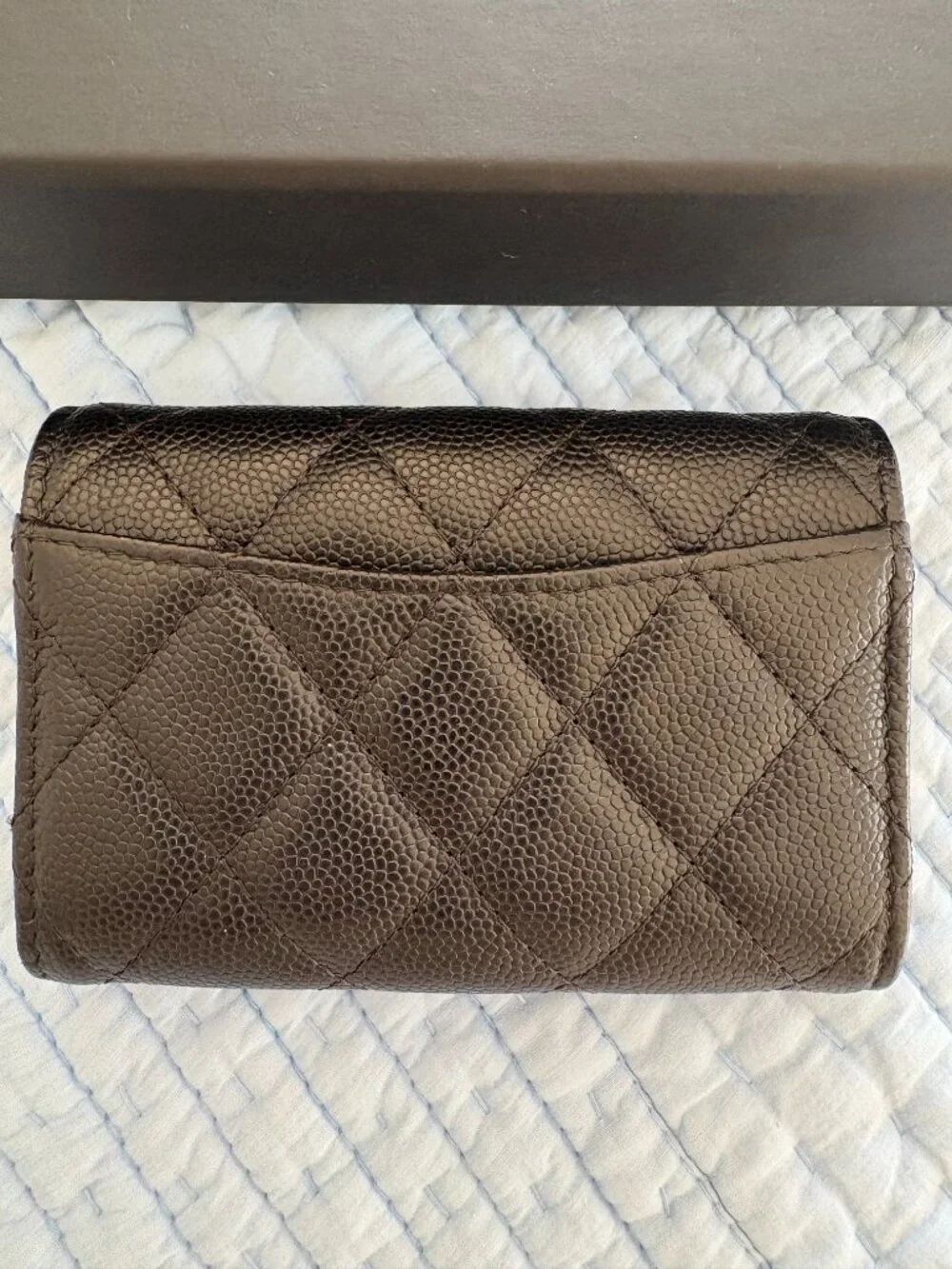 Caviar Quilted Classic 4 Key Holder Wallet Black